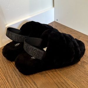 UGG Women’s Puff Yeah Slides